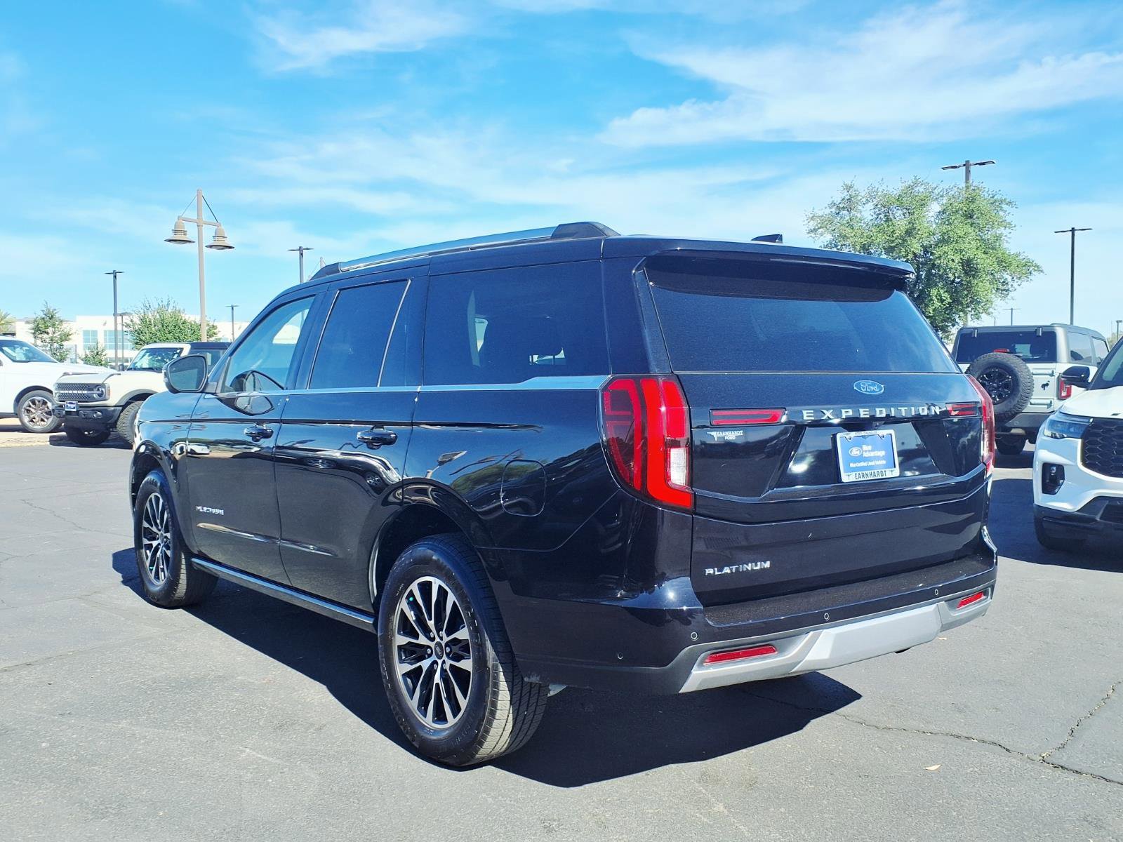 Certified 2025 Ford Expedition Platinum image 4