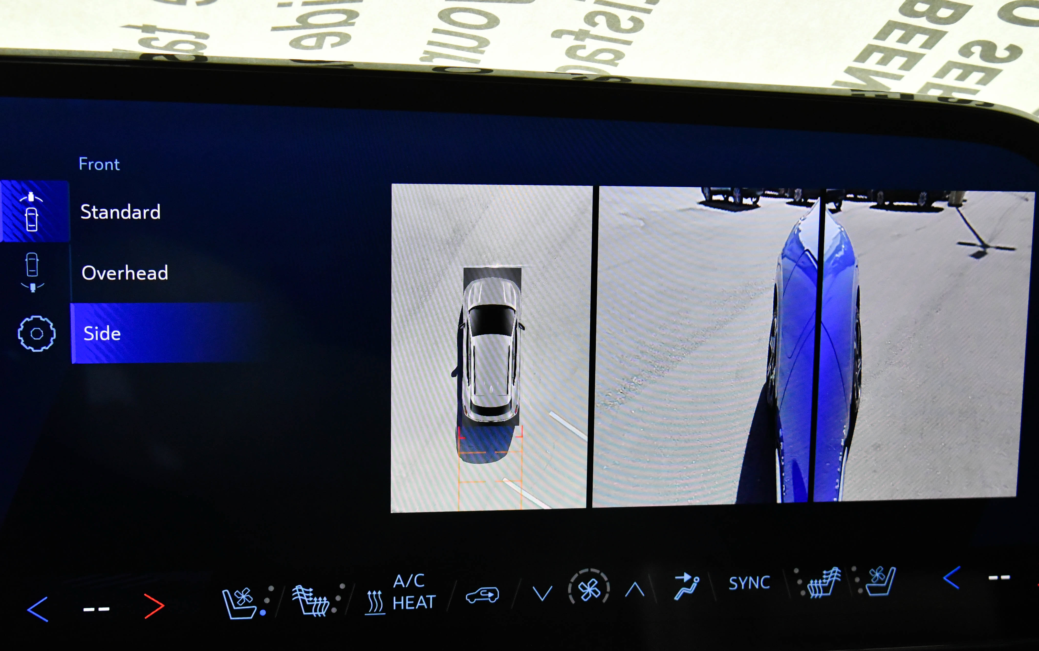 Used 2024 Chevrolet Equinox EV LT FWD image 25