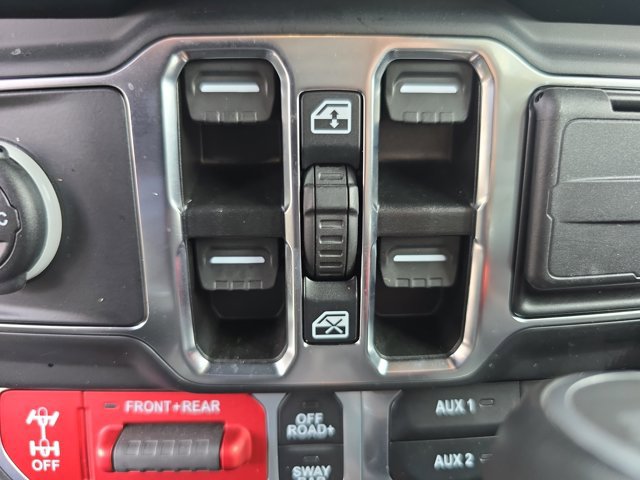 Used 2022 Jeep Wrangler Unlimited Rubicon w/ Steel Bumper Group image 27