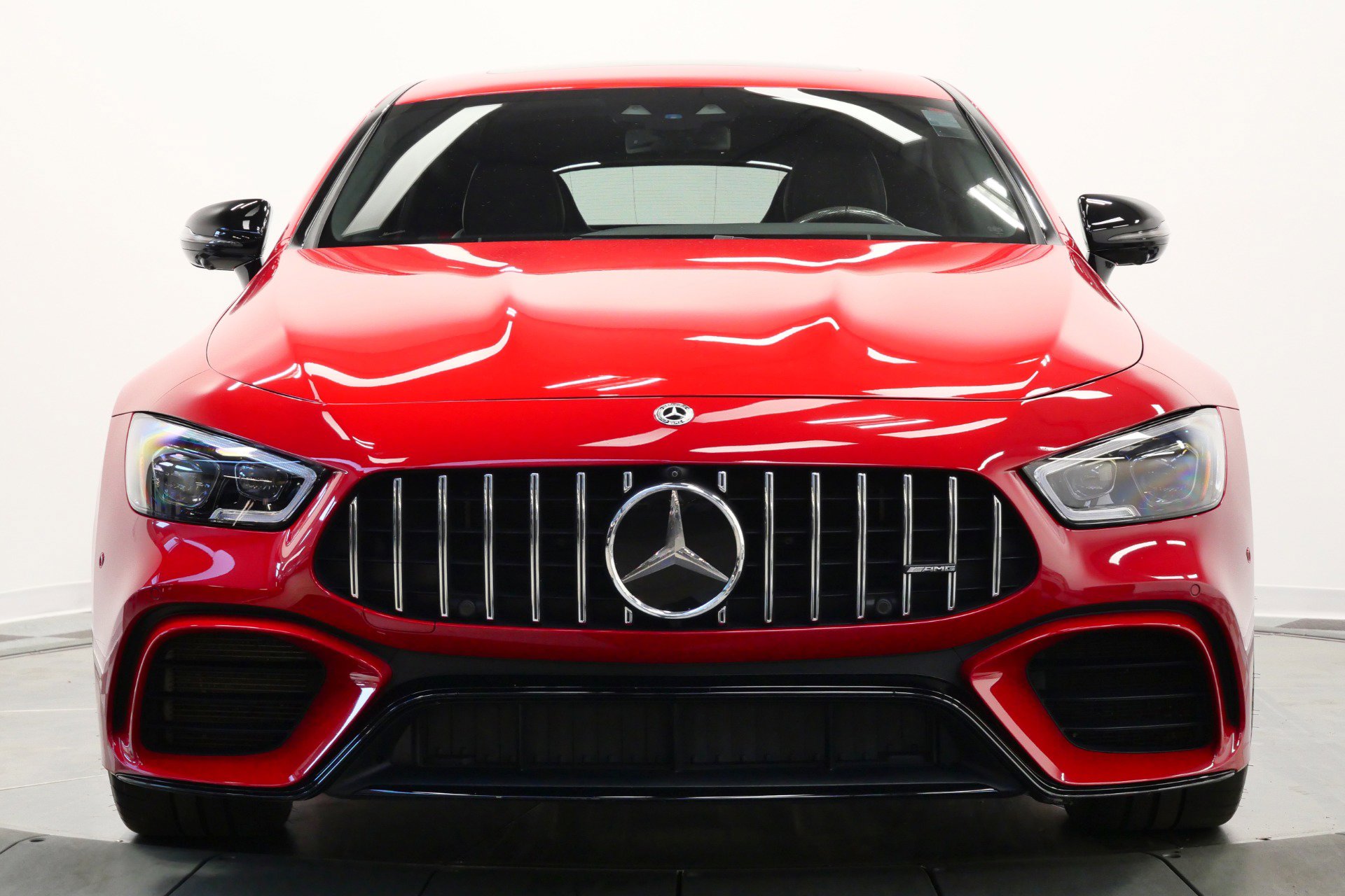 Used 2019 Mercedes-Benz AMG GT 63 image 4