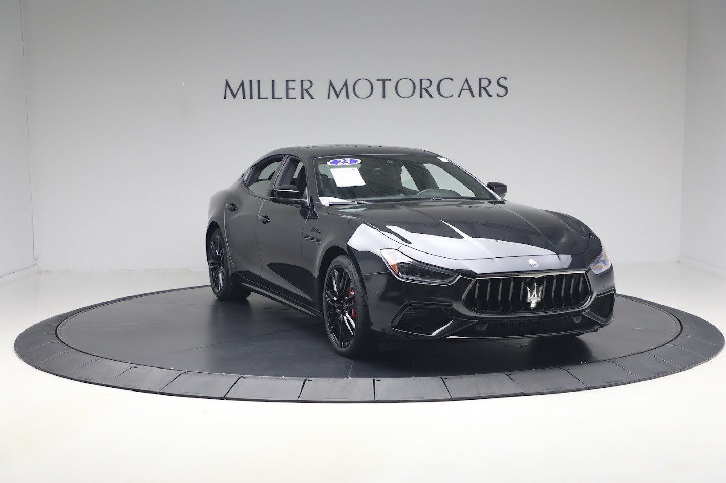Certified 2023 Maserati Ghibli Modena Q4 AWD/4WD image 11