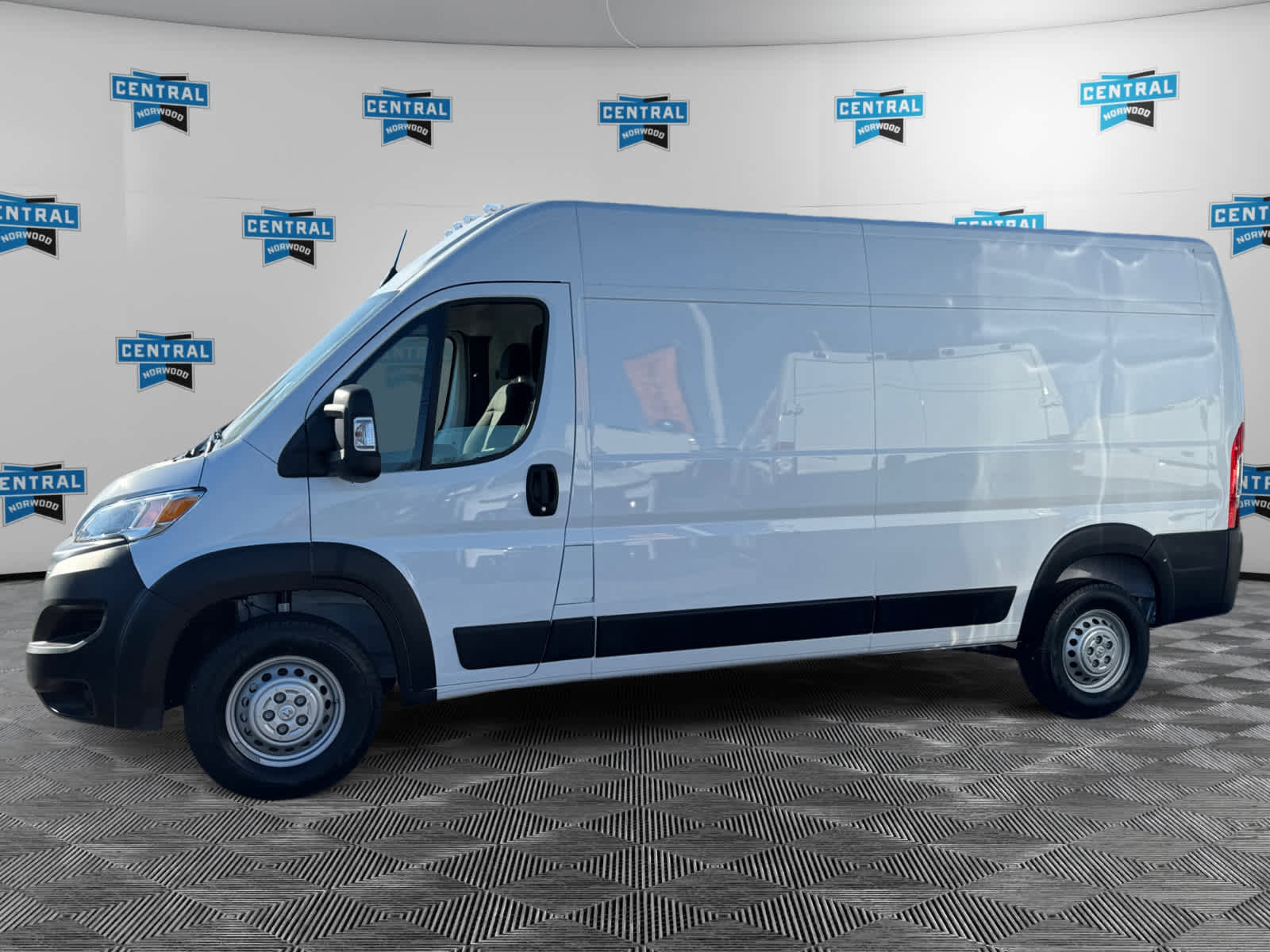 Used 2025 RAM ProMaster 2500 image 3