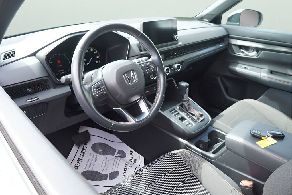 Used 2023 Honda CR-V Sport image 12