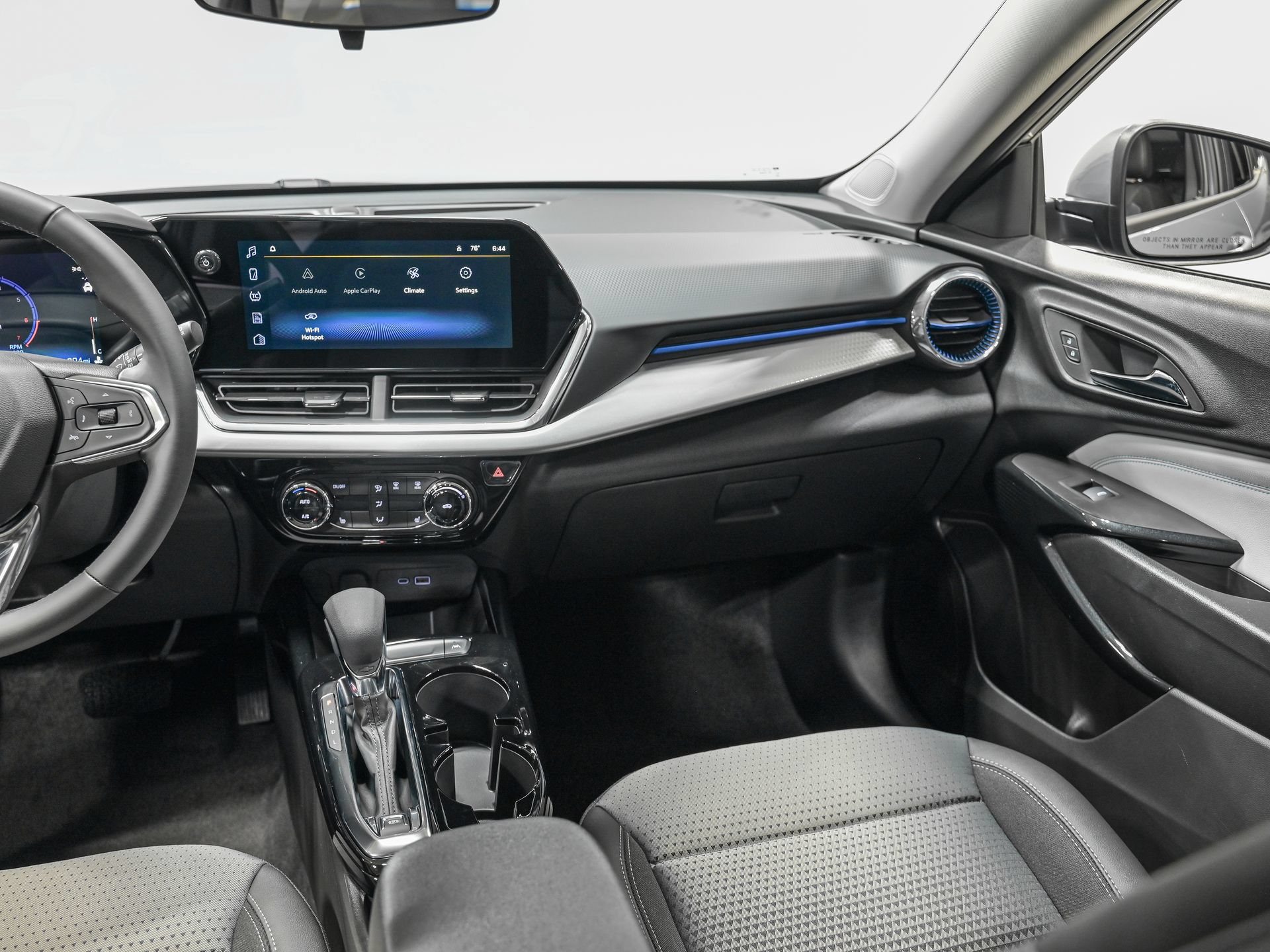 Used 2026 Chevrolet Trax LT w/ Driver Confidence Package FWD image 29