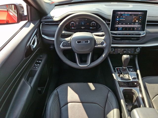 Used 2024 Jeep Compass Limited w/ Driver Assist Group I AWD/4WD image 11