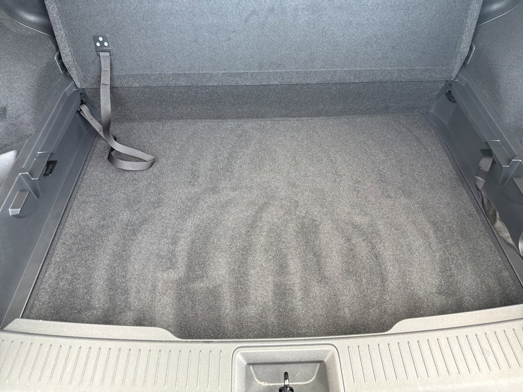 Used 2023 Nissan Ariya FWD image 48