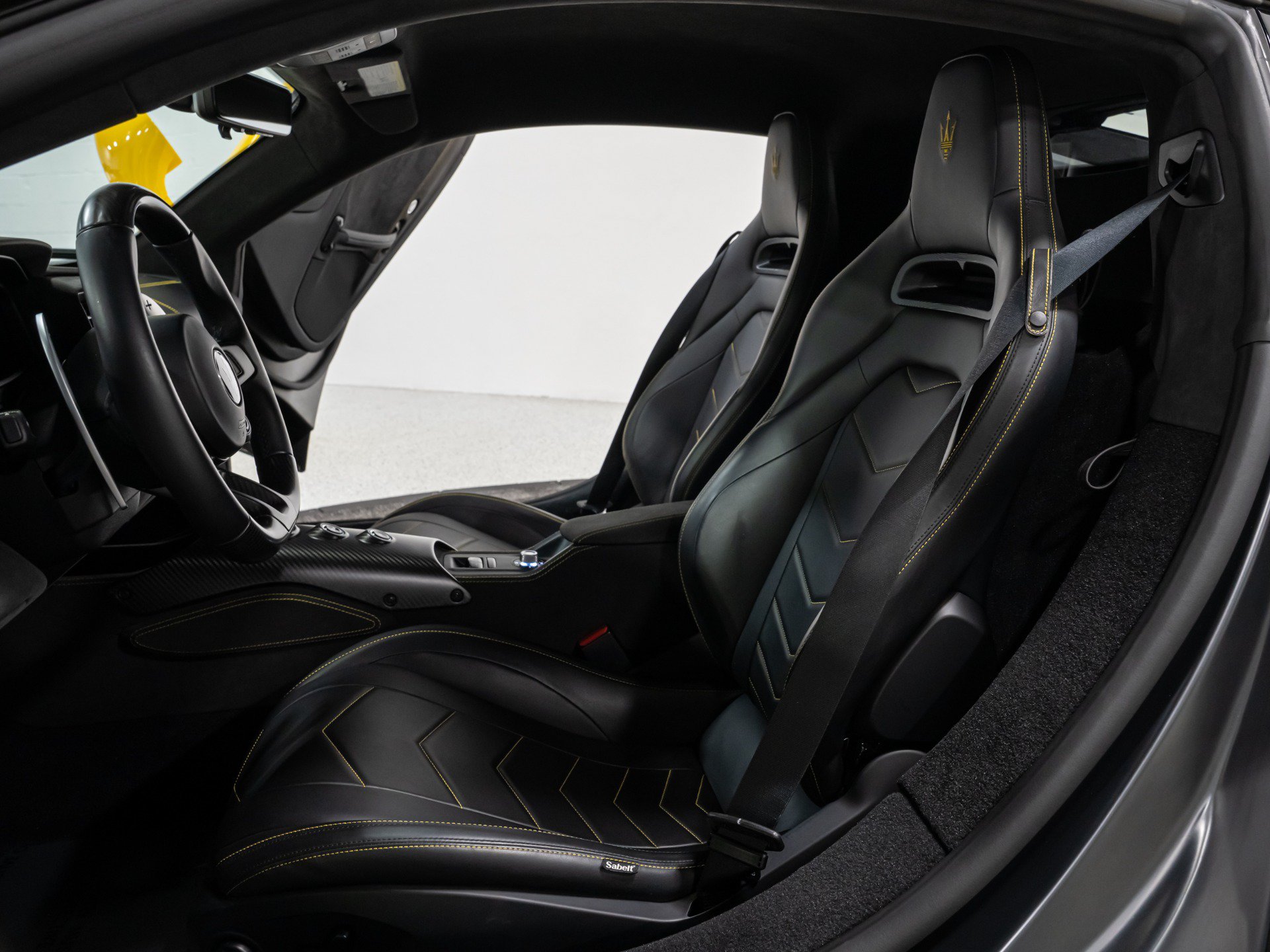 Used 2022 Maserati MC20 Coupe RWD image 41