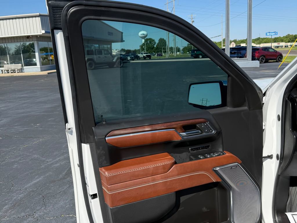 Used 2024 GMC Sierra 1500 Denali Ultimate AWD/4WD image 37