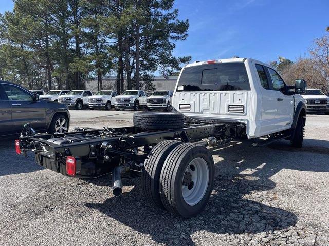 New 2026 Ford F550 4x4 Supercab Super Duty image 3