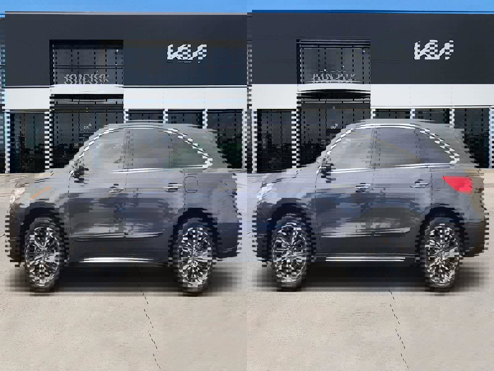 Used 2020 Acura MDX FWD w/ Technology Package image 4