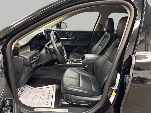 Used 2025 Lincoln Corsair Reserve w/ Equipment Group 202A image 9