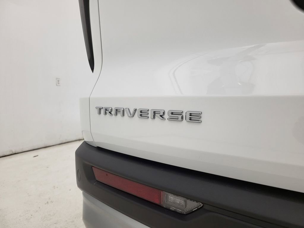 New 2026 Chevrolet Traverse LT w/ Driver Confidence Package FWD image 23