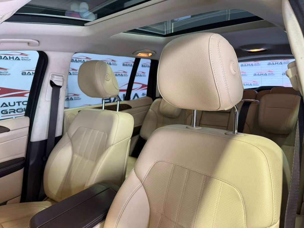 Used 2019 Mercedes-Benz GLS 450 4MATIC image 33