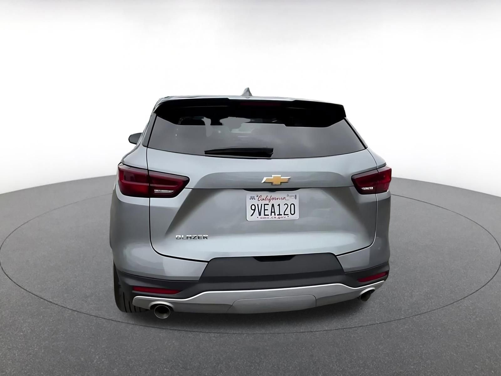 Used 2025 Chevrolet Blazer LT image 12