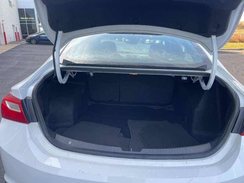 Used 2023 Chevrolet Malibu LT image 15