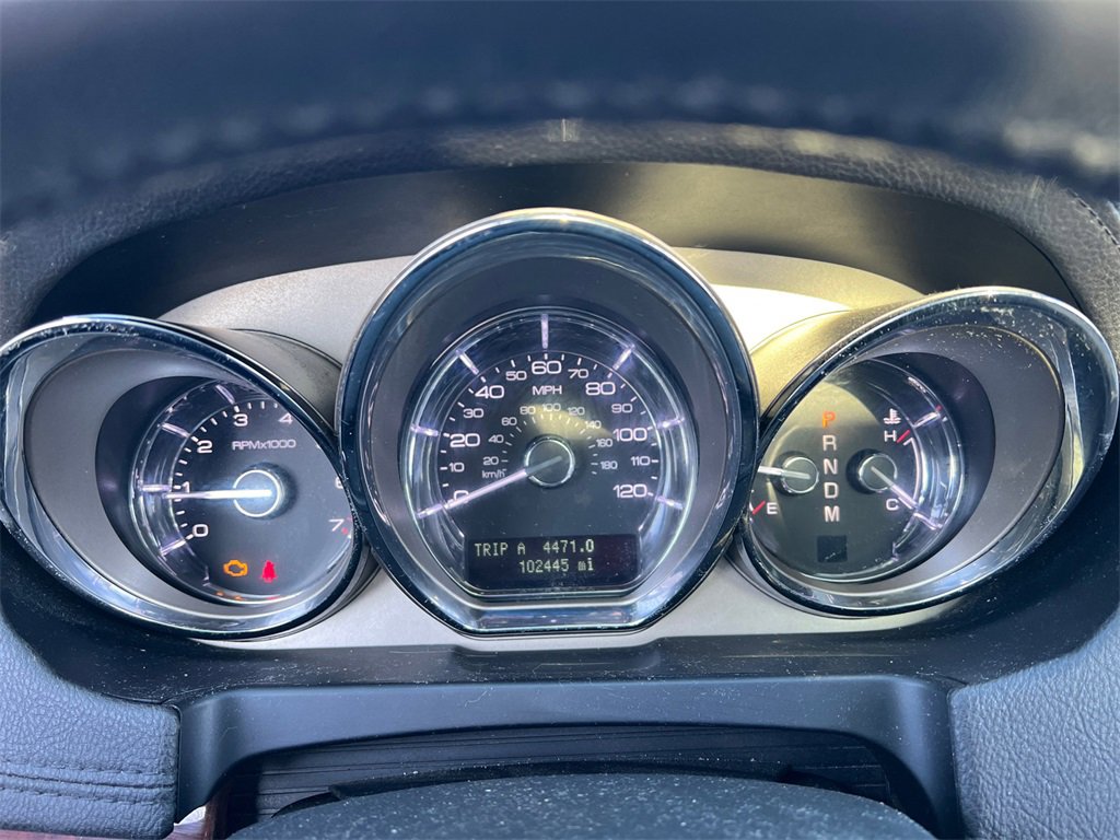 Used 2012 Lincoln MKT AWD image 16