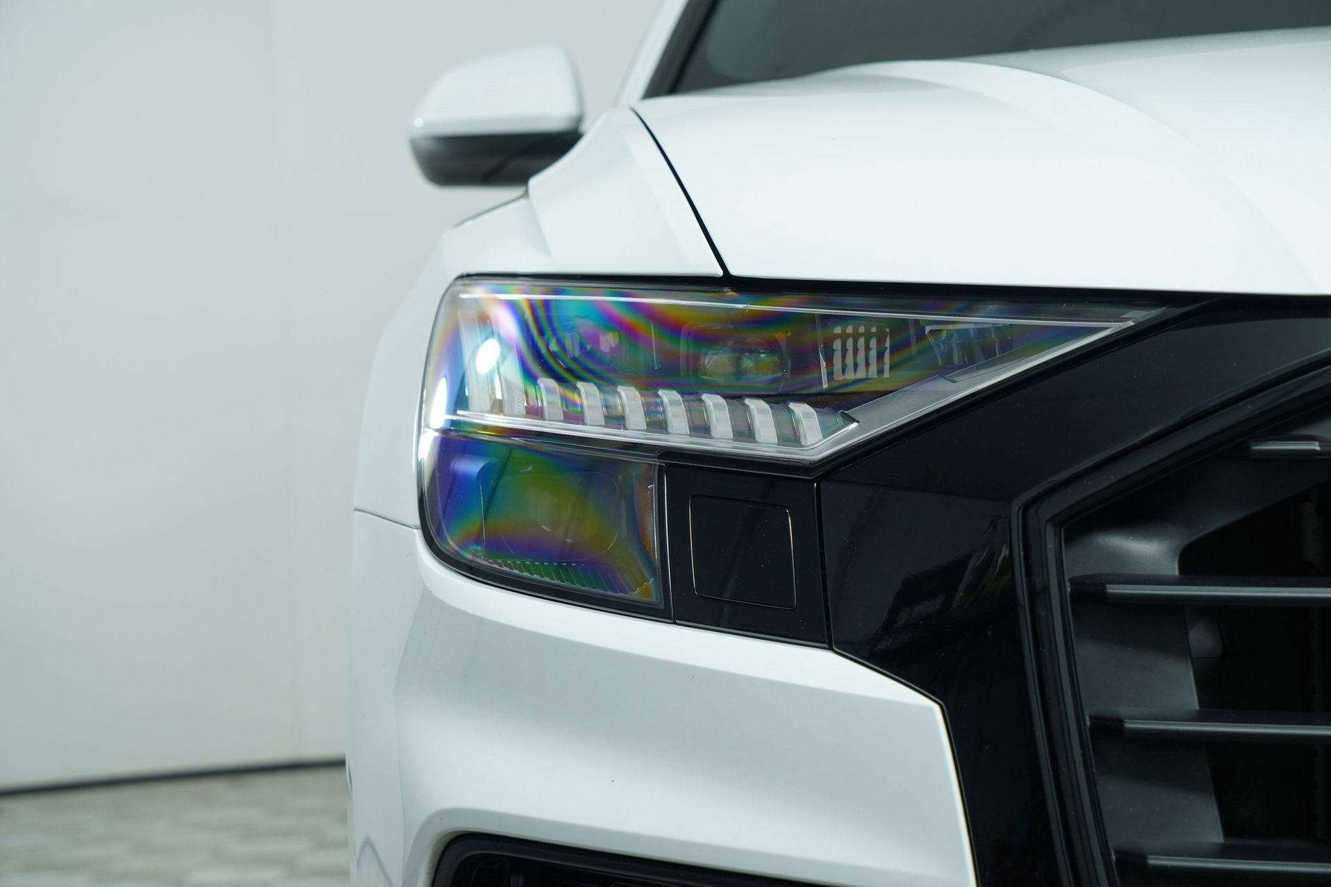 Used 2023 Audi Q8 Premium Plus image 17