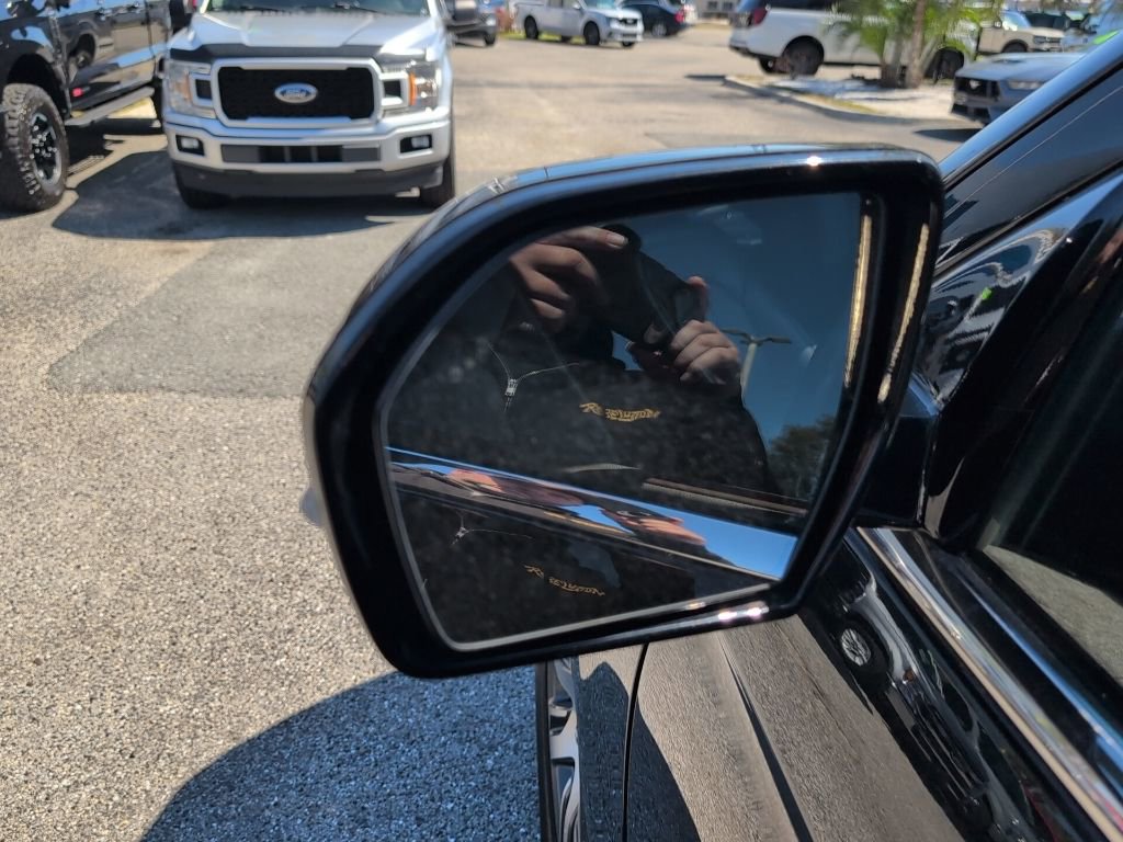 Certified 2023 Ford Expedition Limited image 7