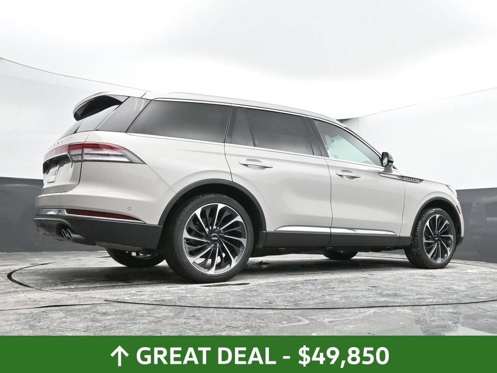 Used 2024 Lincoln Aviator Reserve w/ Equipment Group 201A AWD/4WD image 47