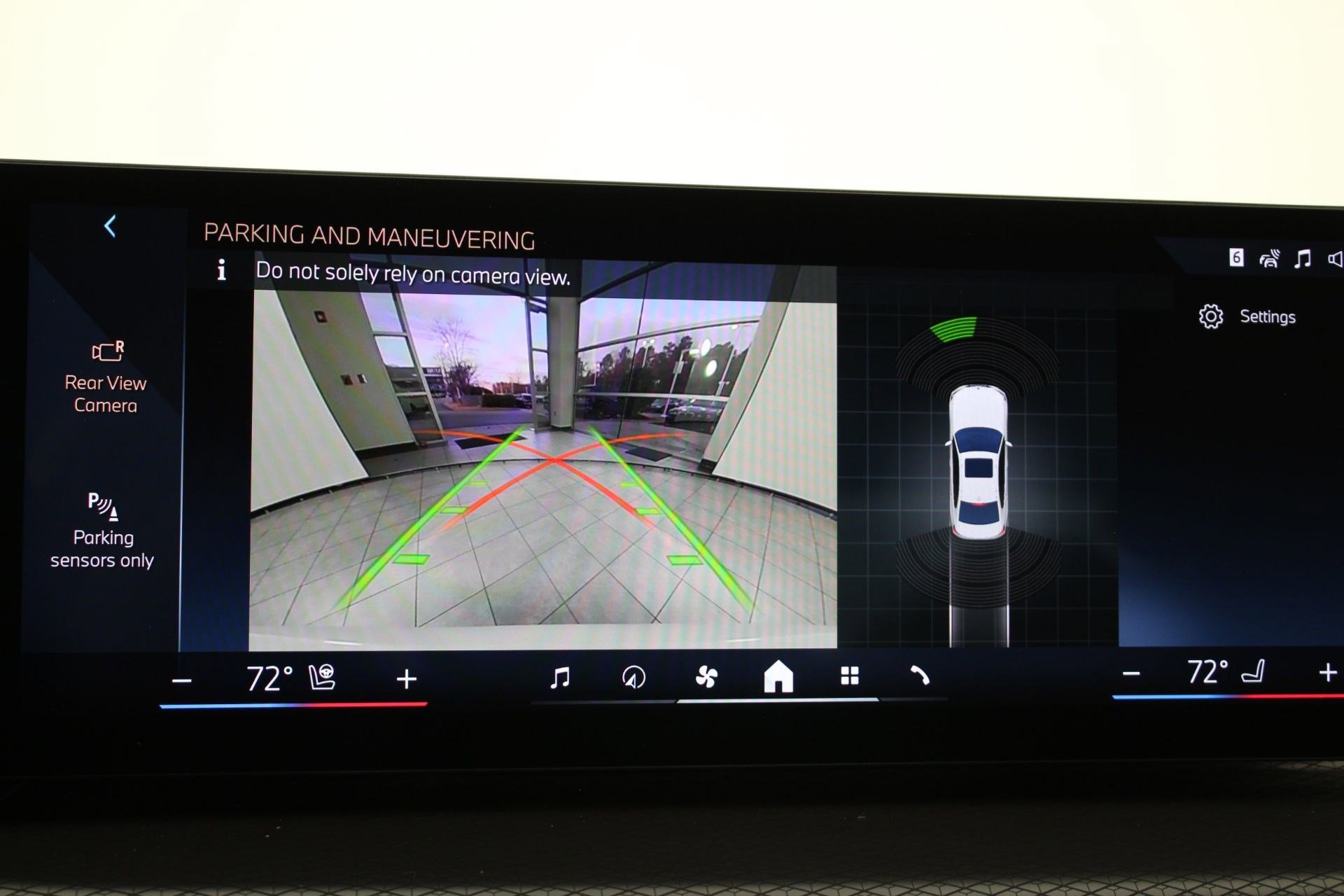 Used 2026 BMW 330i xDrive Sedan image 32