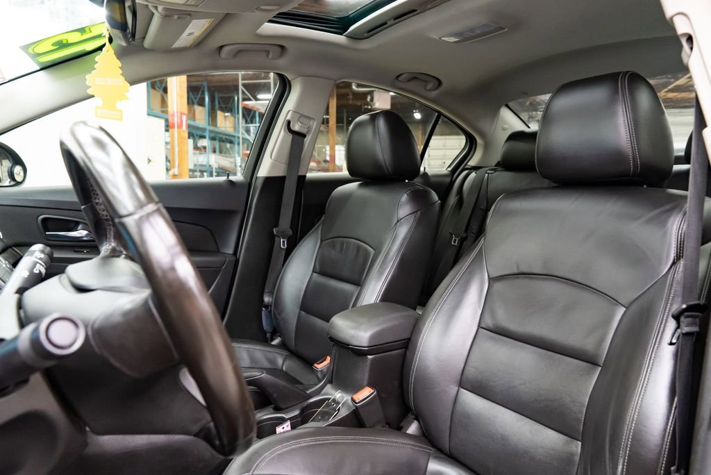Used 2015 Chevrolet Cruze LTZ w/ Sun, Sound and Sport Package image 21
