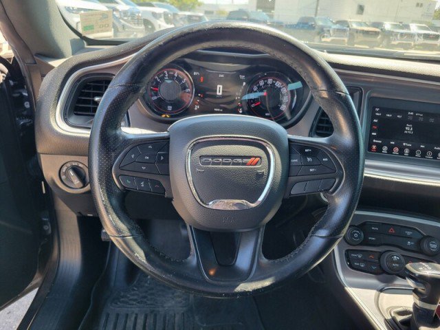 Used 2019 Dodge Challenger SXT w/ Blacktop Package RWD image 10