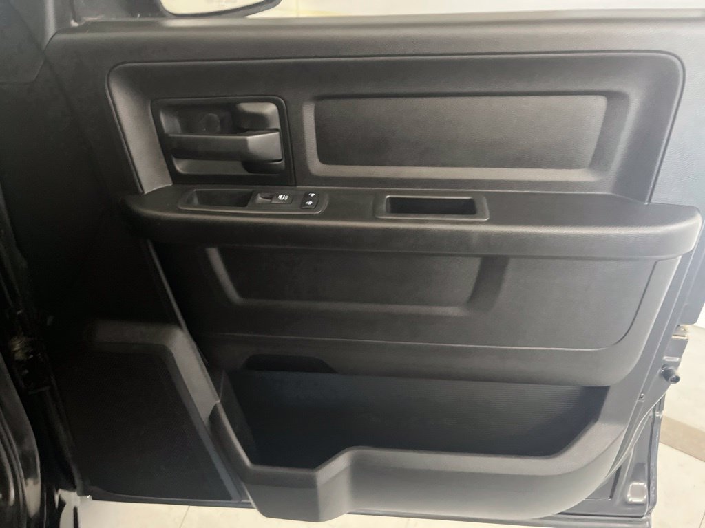 Used 2019 RAM 1500 ST w/ SXT Plus Group AWD/4WD image 56