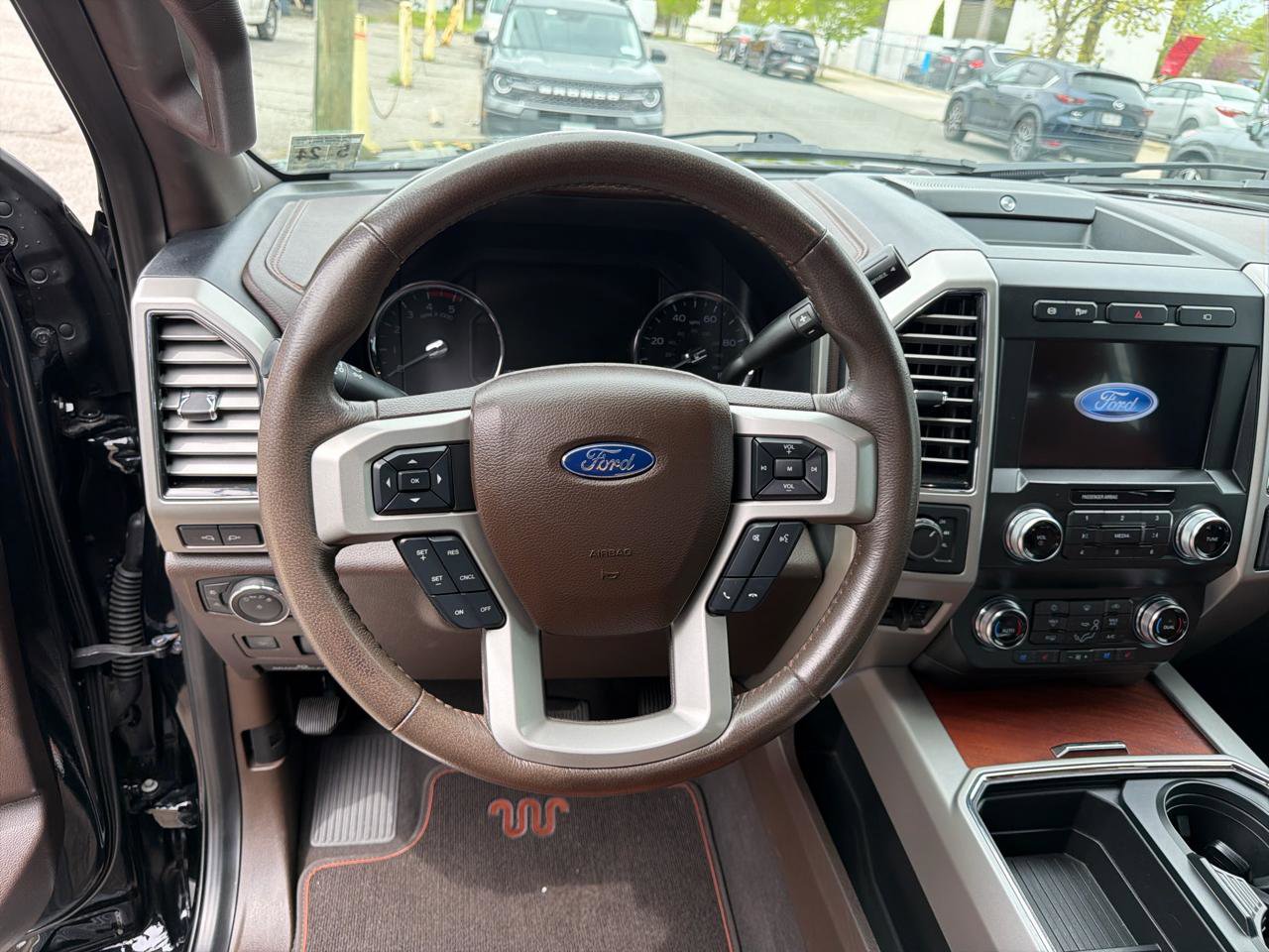 Used 2019 Ford F450 King Ranch w/ King Ranch Ultimate Package AWD/4WD image 18