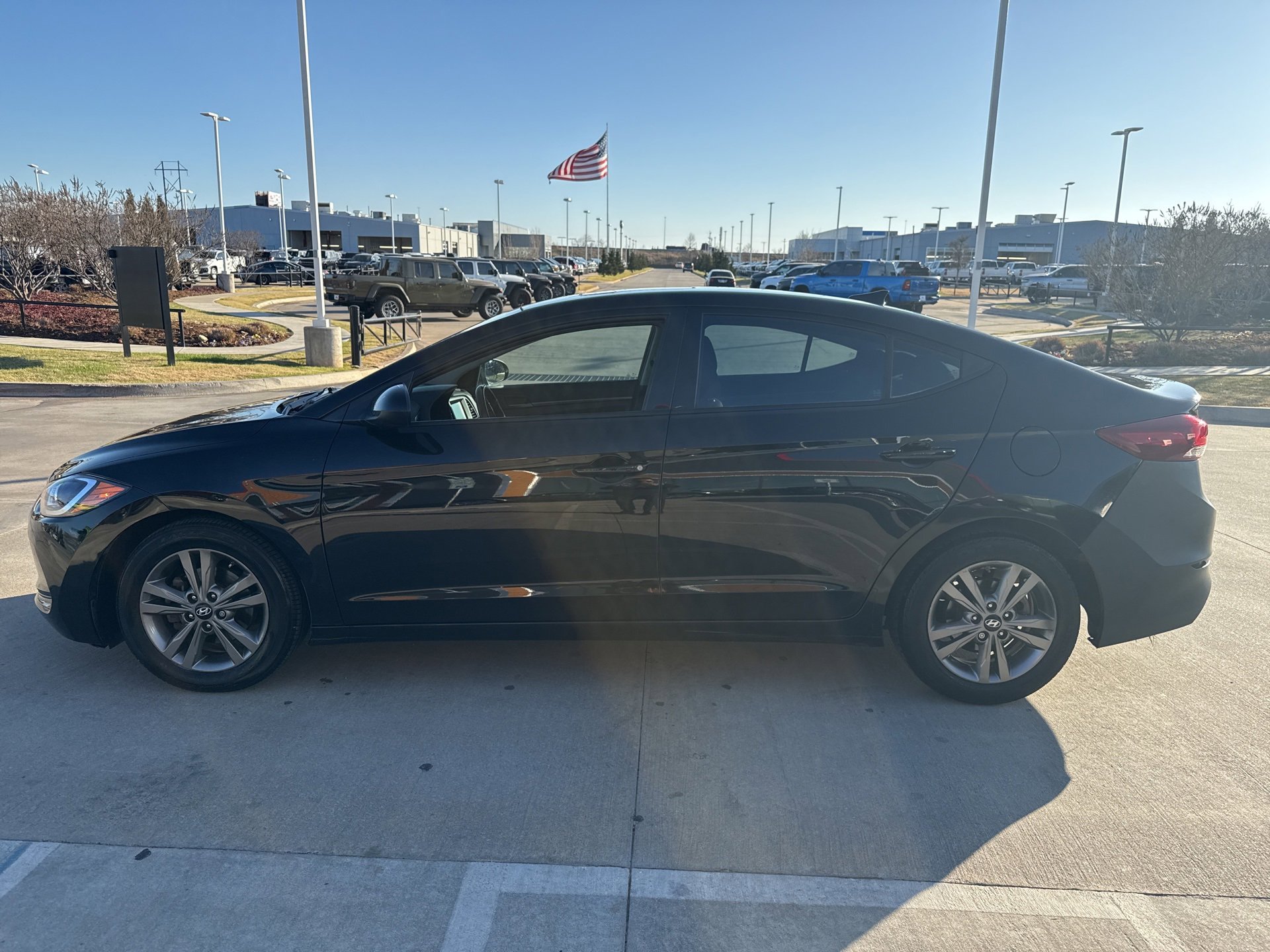 Used 2018 Hyundai Elantra Value Edition w/ Cargo Package image 4
