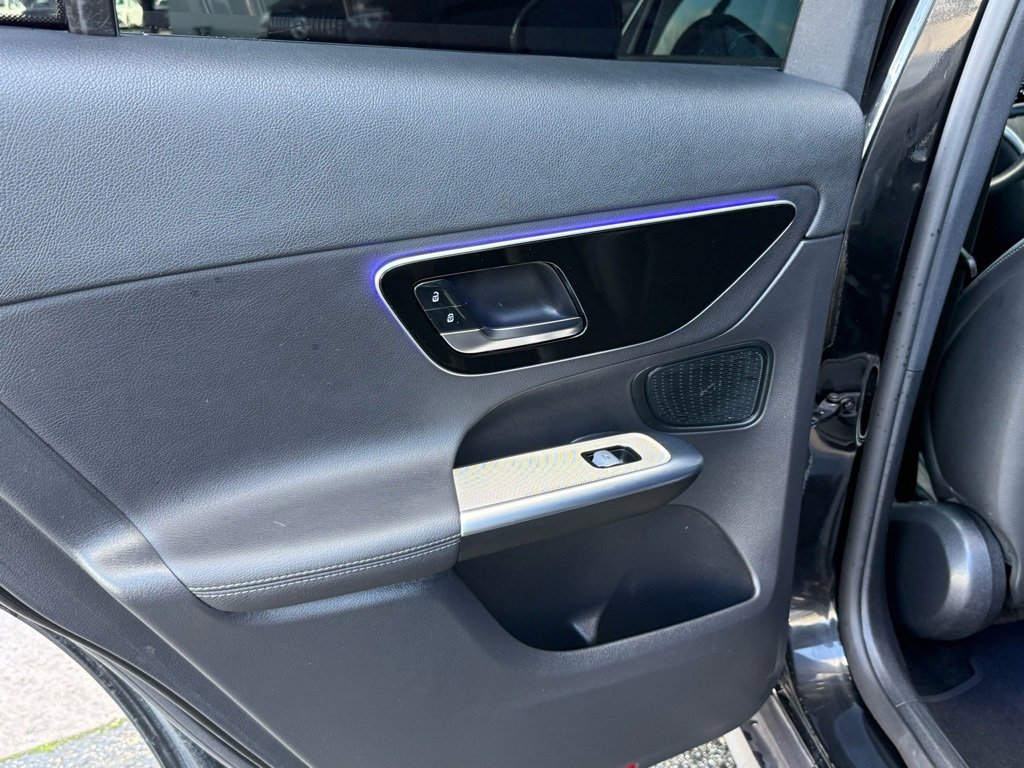 Certified 2025 Mercedes-Benz GLC 300 image 23