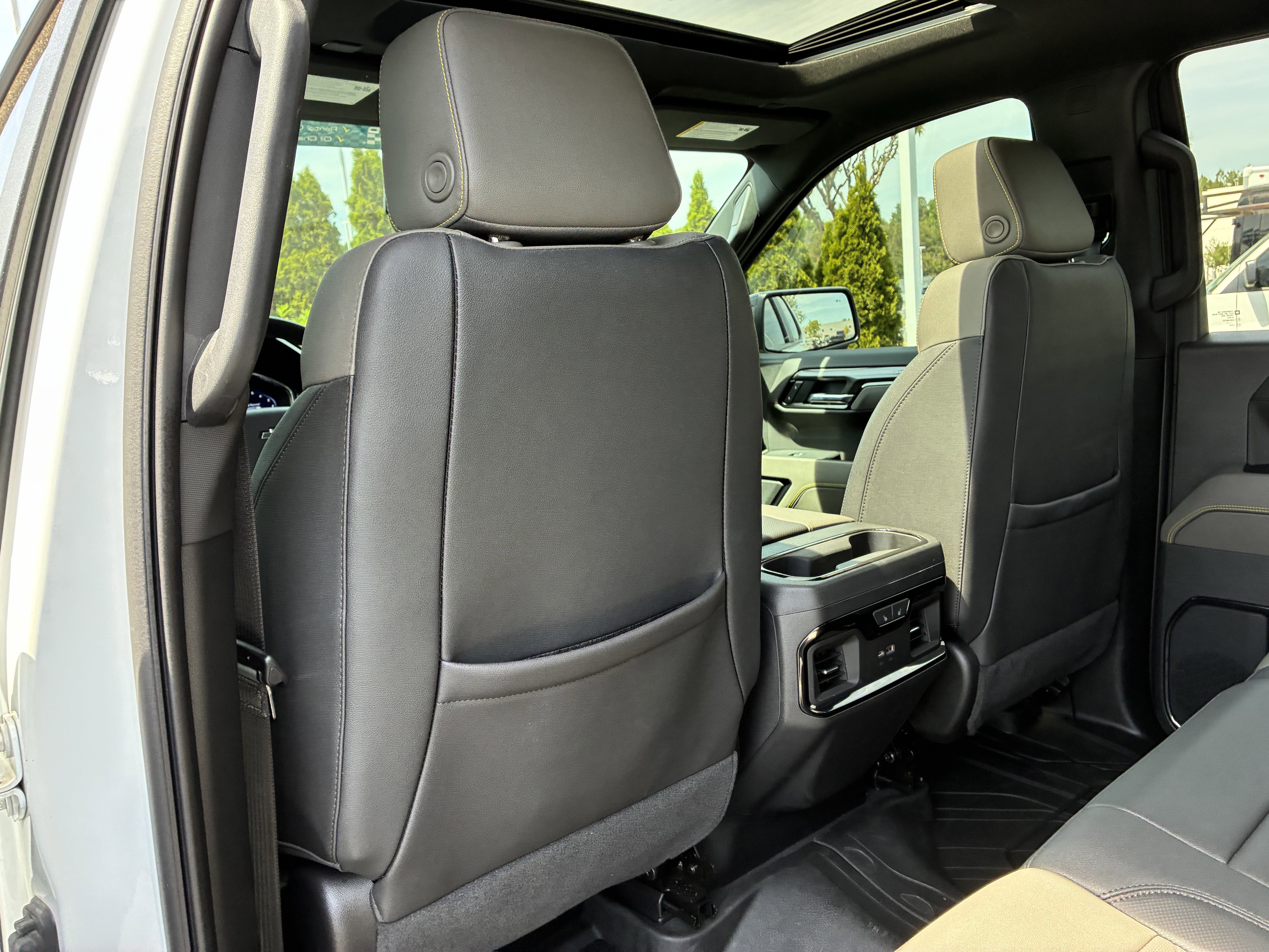 Used 2023 Chevrolet Silverado 1500 ZR2 AWD/4WD image 17