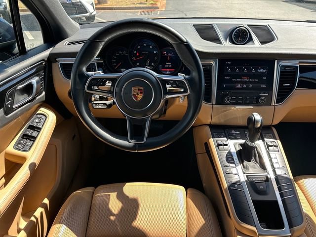 Used 2018 Porsche Macan image 10