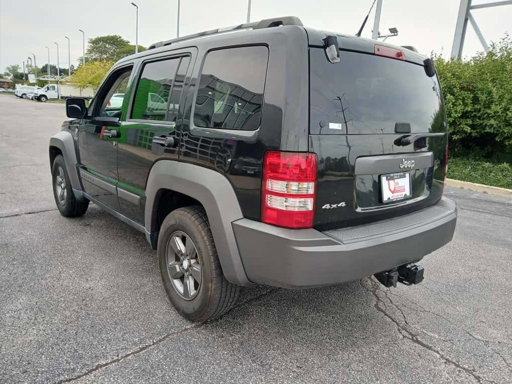 Used 2011 Jeep Liberty Renegade image 7