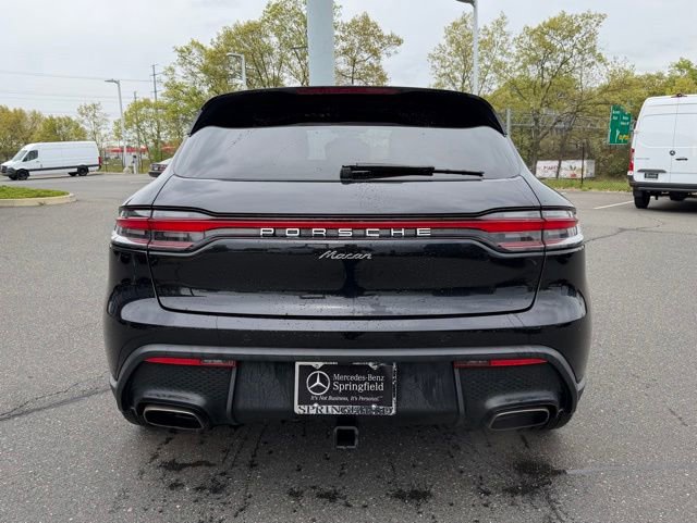 Used 2023 Porsche Macan AWD/4WD image 6