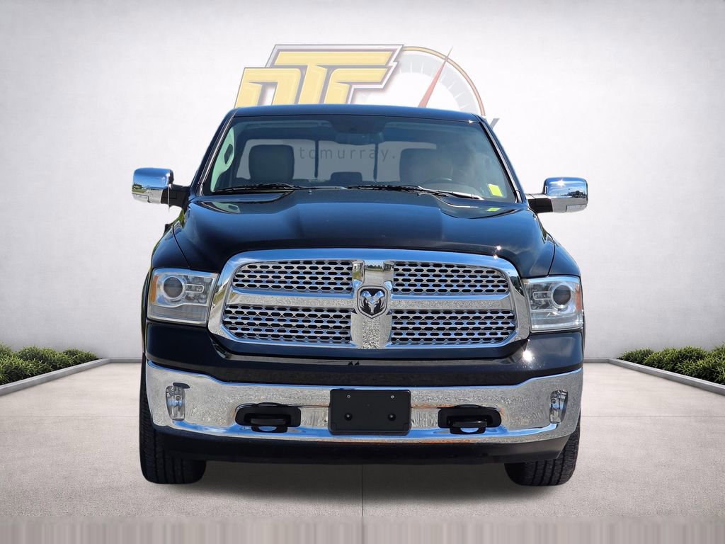 Used 2015 RAM 1500 Laramie w/ Convenience Group AWD/4WD image 3