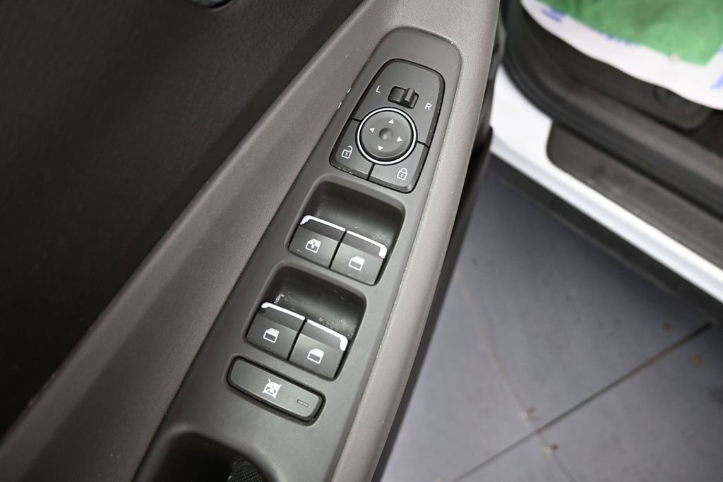 Used 2020 Hyundai Santa Fe SE FWD image 29