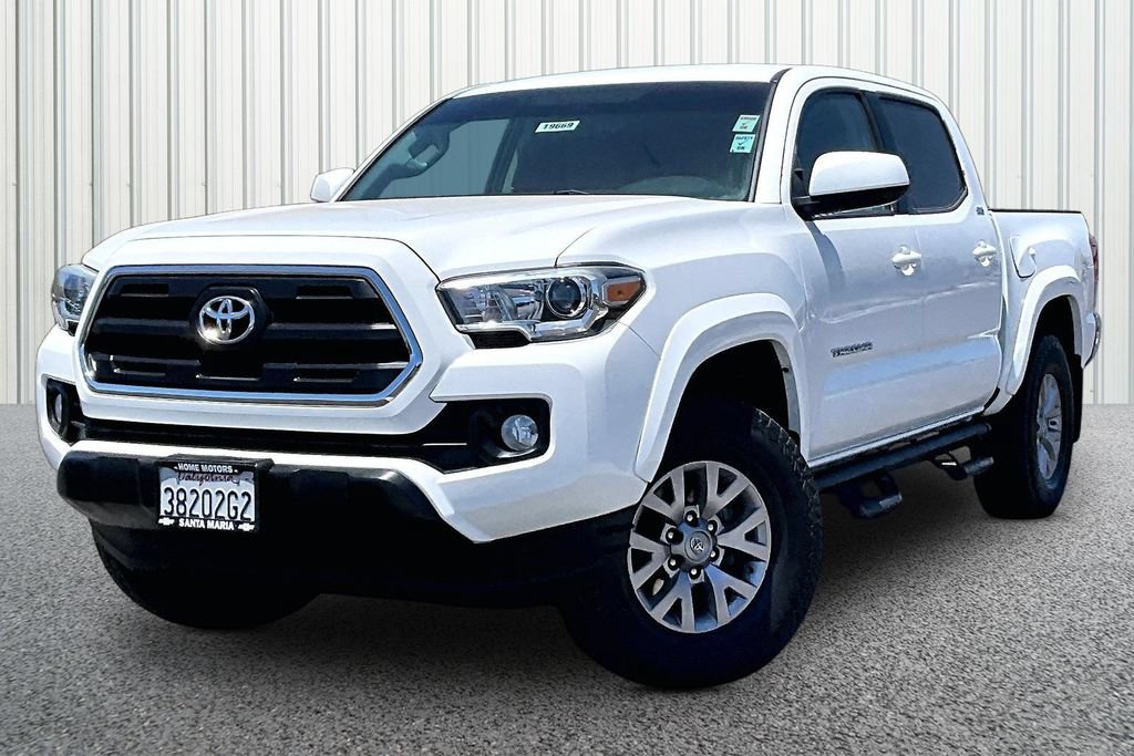 Used 2017 Toyota Tacoma SR5 w/ Tow Package RWD image 34