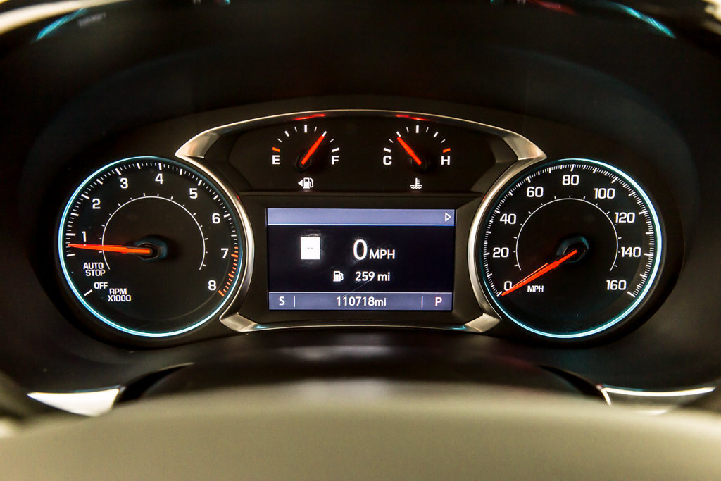 Used 2022 Chevrolet Traverse RS FWD image 17