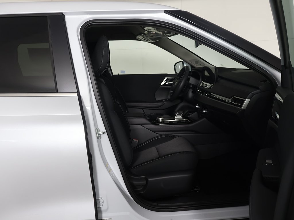 New 2026 Mitsubishi Outlander ES AWD/4WD image 27