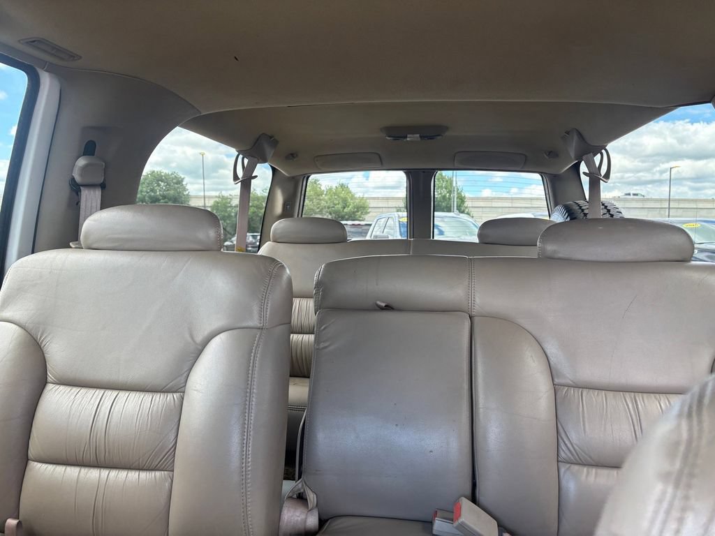 Used 1997 Chevrolet Suburban 2500 w/ Preferred Equipment Group 3 AWD/4WD image 16