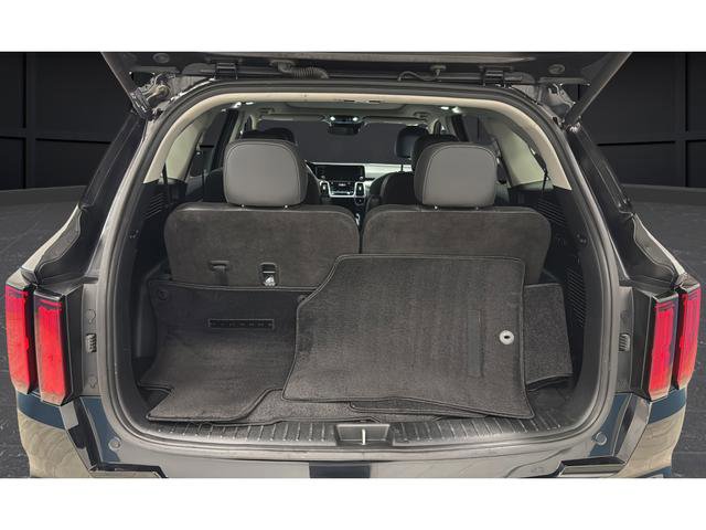 Used 2022 Kia Sorento SX image 28