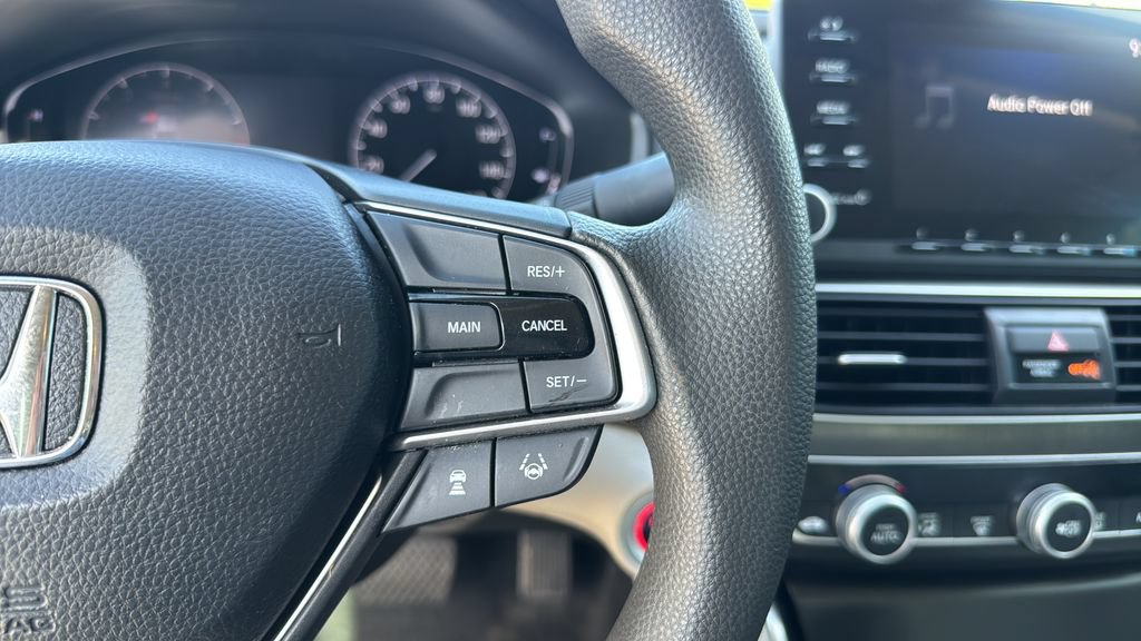 Used 2019 Honda Accord LX image 18