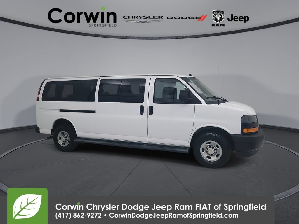Used 2023 Chevrolet Express 3500 LS RWD image 1