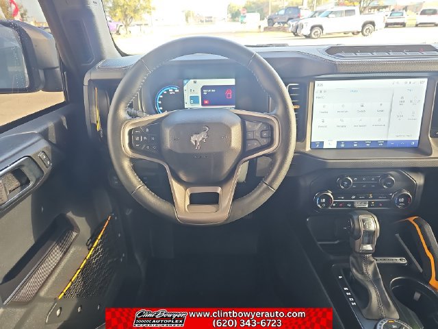 Used 2024 Ford Bronco Badlands AWD/4WD image 13