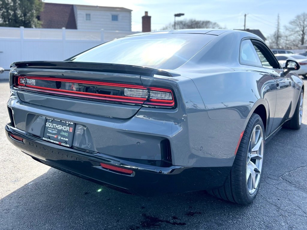 New 2025 Dodge Charger R/T Scat Pack w/ Track Pack image 8