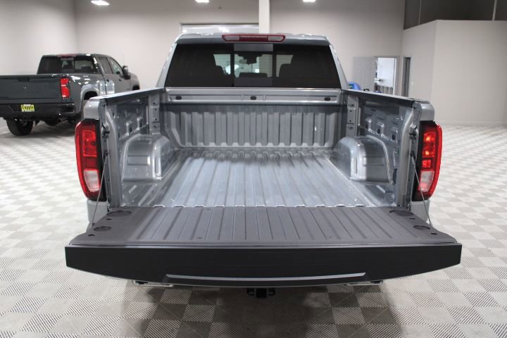 New 2026 GMC Sierra 1500 SLE w/ X31 Off-Road Package image 13