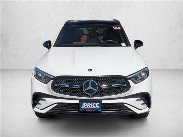 Used 2024 Mercedes-Benz GLC 300 4MATIC w/ AMG Line video 2