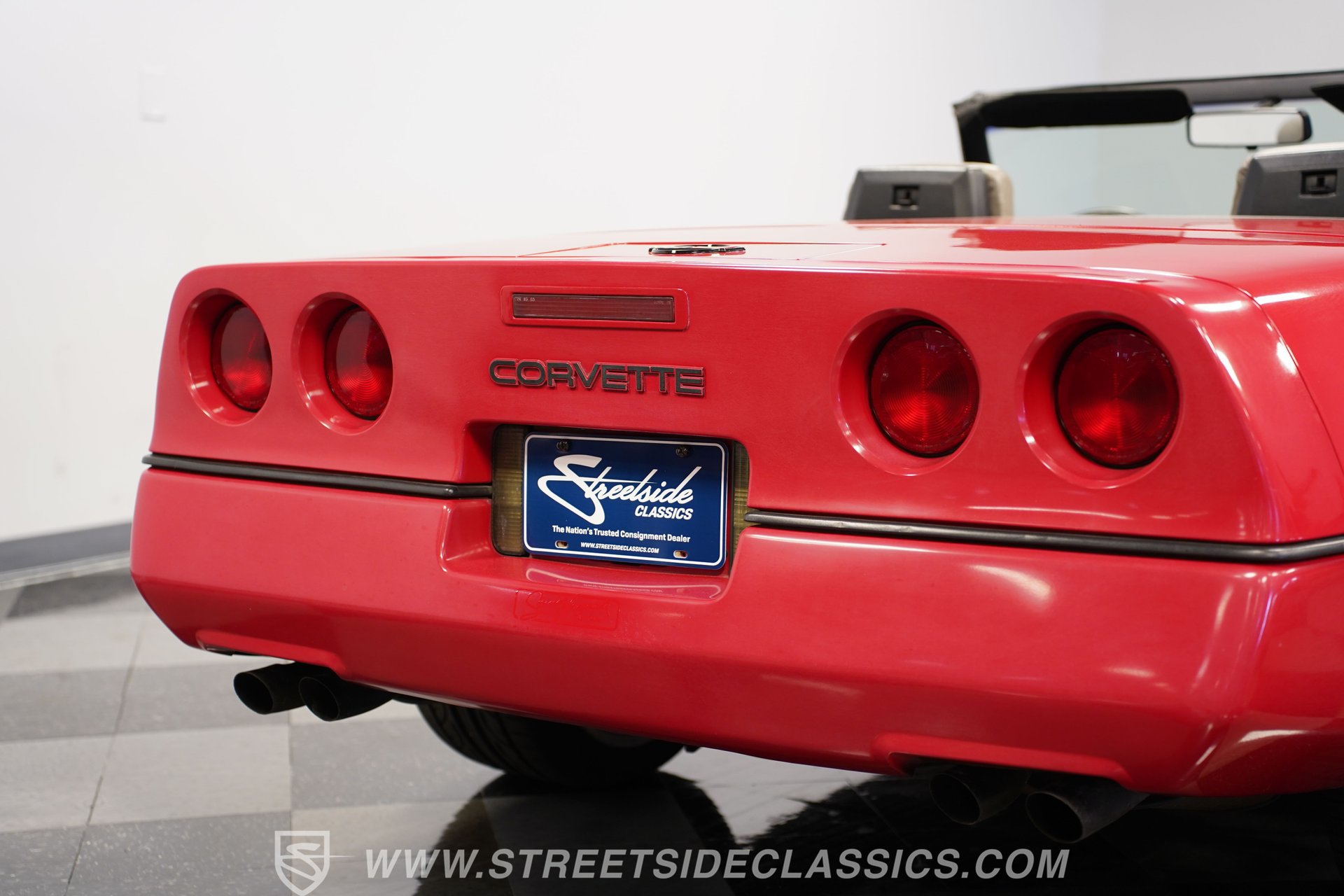 Used 1989 Chevrolet Corvette Convertible RWD image 26