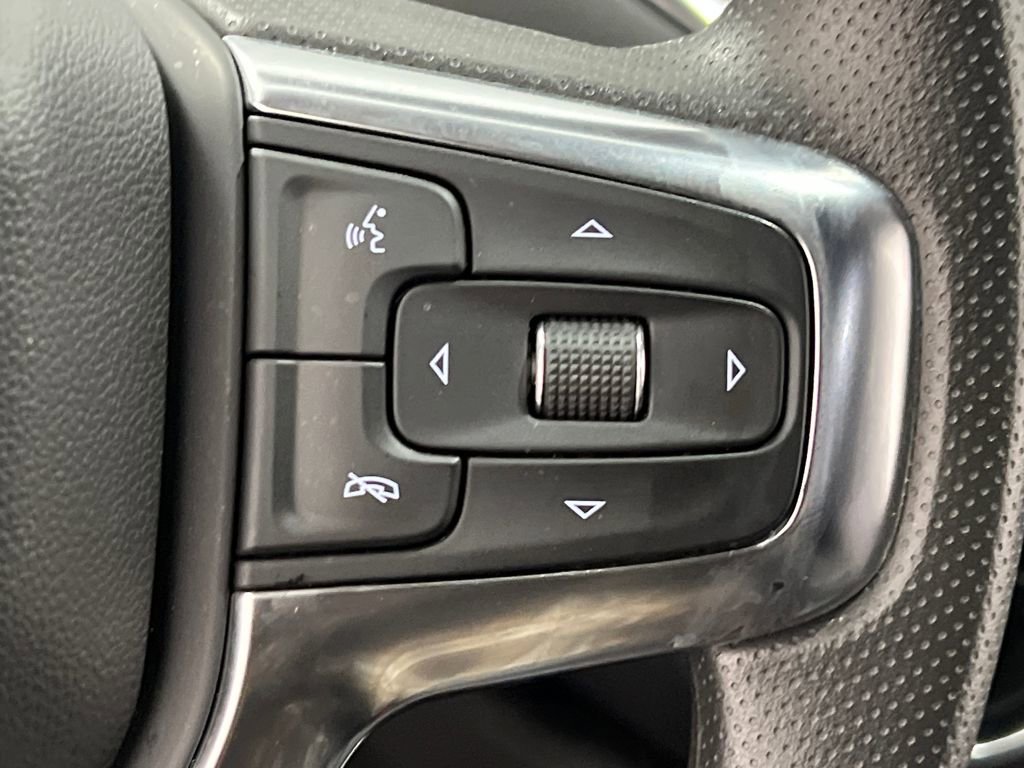 Used 2025 Chevrolet Blazer LT image 43