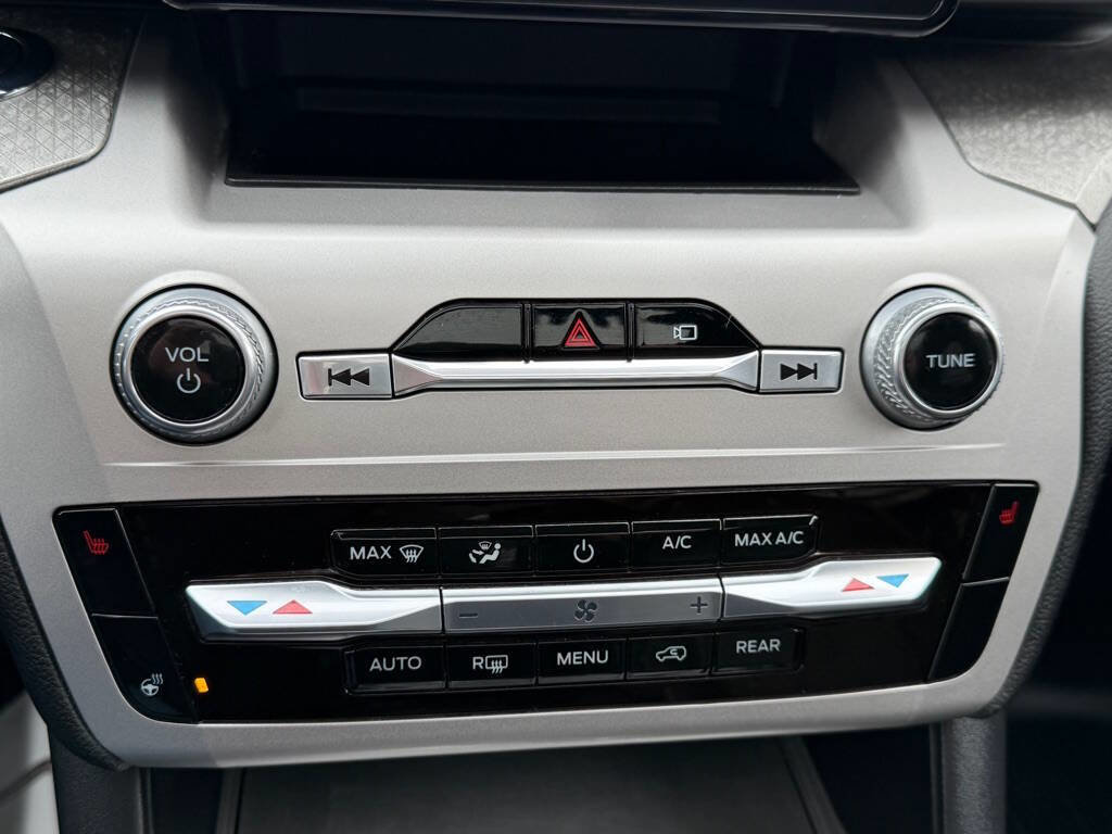 Used 2022 Ford Explorer Timberline image 25